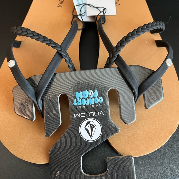 Volcom Sandals - Picture 3 of 4